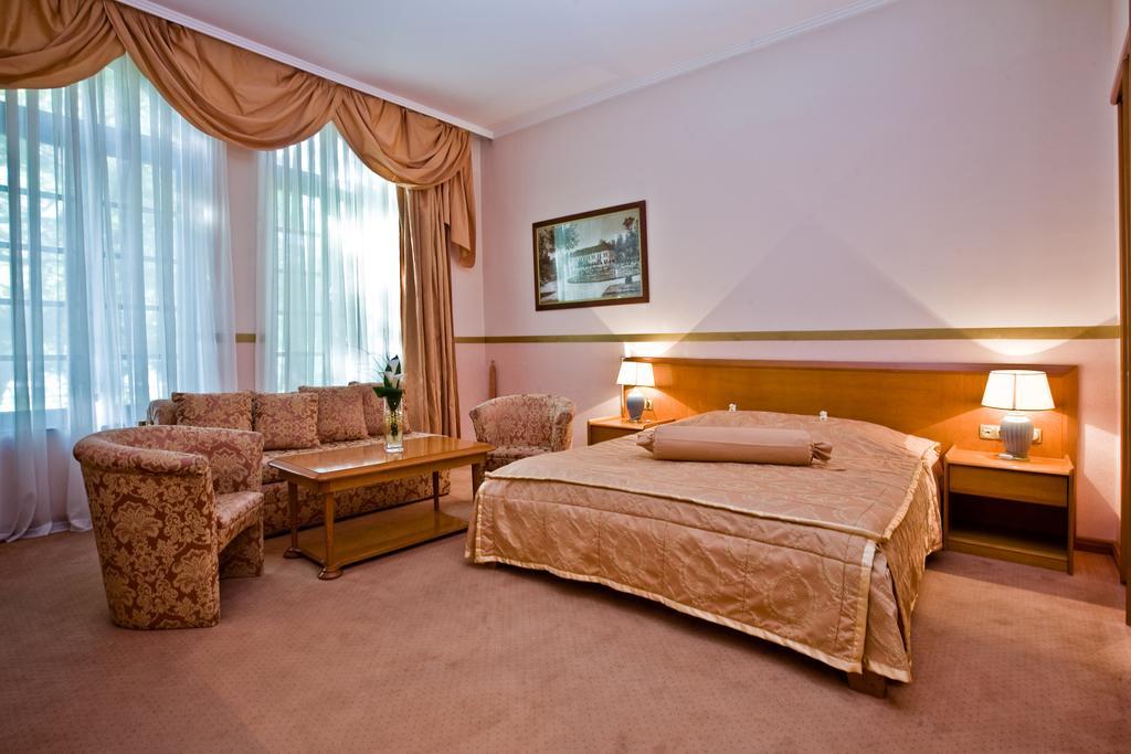 Garni Hotel Park Palić Exterior foto