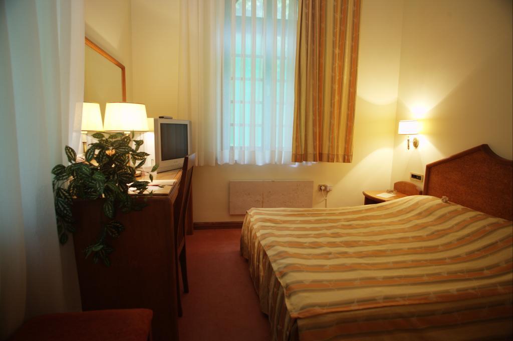 Garni Hotel Park Palić Exterior foto