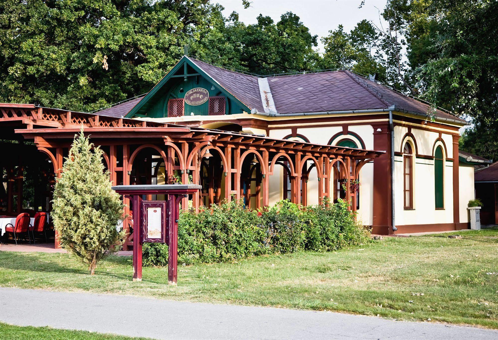 Garni Hotel Park Palić Exterior foto