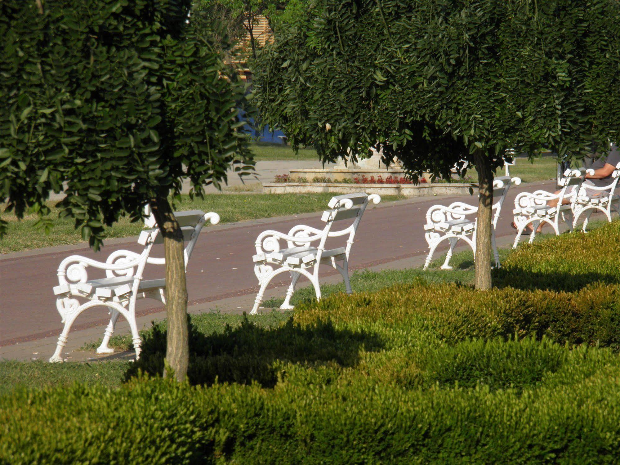 Garni Hotel Park Palić Exterior foto